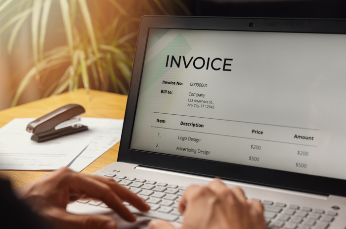 How to Write an Invoice For UK Companies           